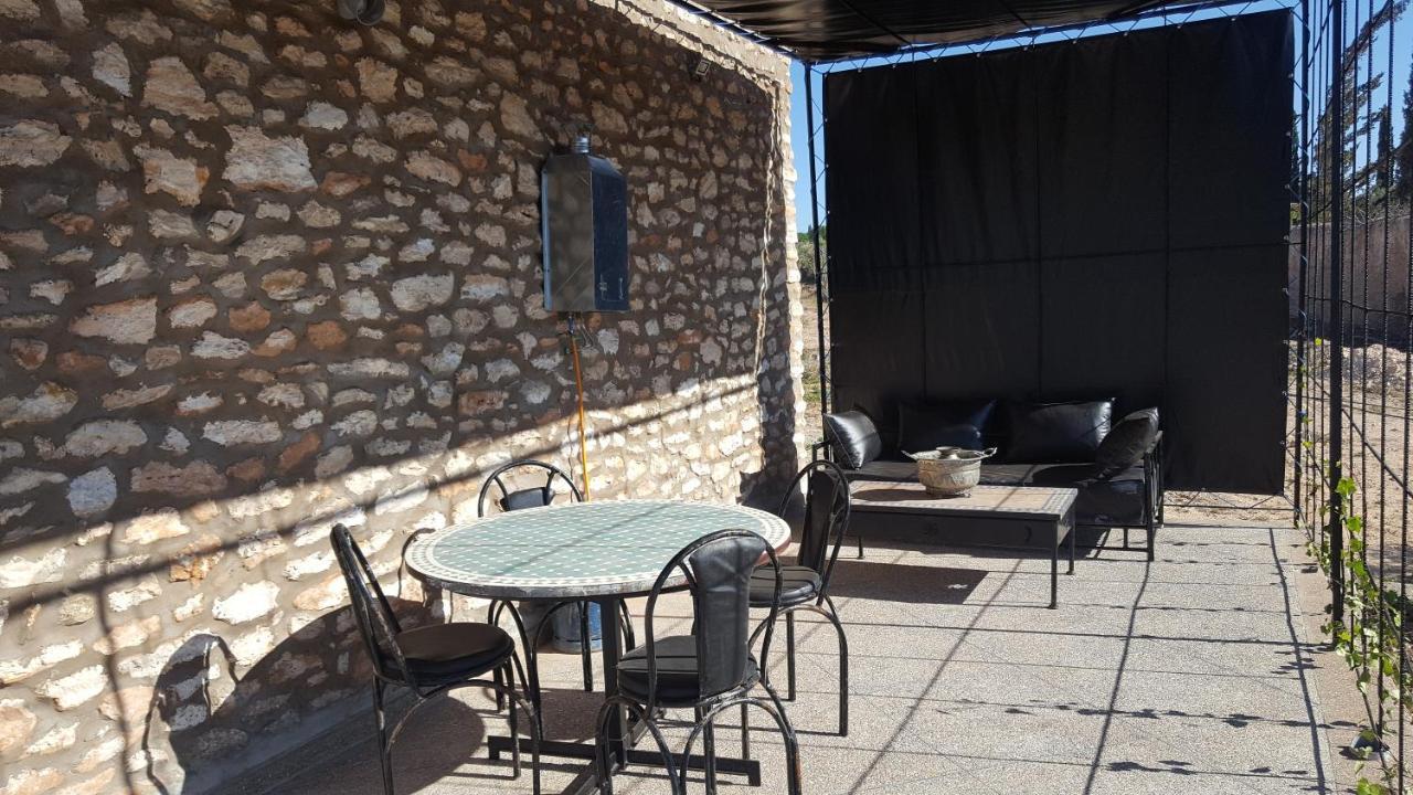 Studio En Pierres Traditionnelle Vakantiehuis *